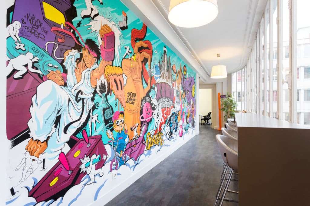 Top 10 : Le street art dans les bureaux : La Sainte Paire