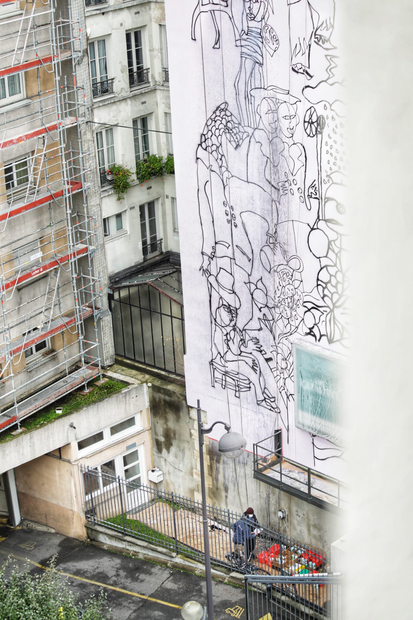 Views x H&M | Fresque sur façade d'immeuble