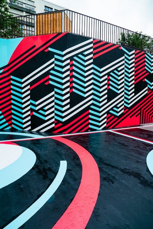 Palm a réalisé une fresque dans le square Serpollet dans le 18e pour Tiktok