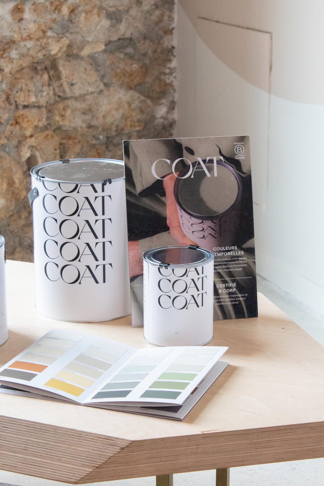 Concept store du showroom Exception, mise en peinture avec COAT Paint, peinture éco-responsable