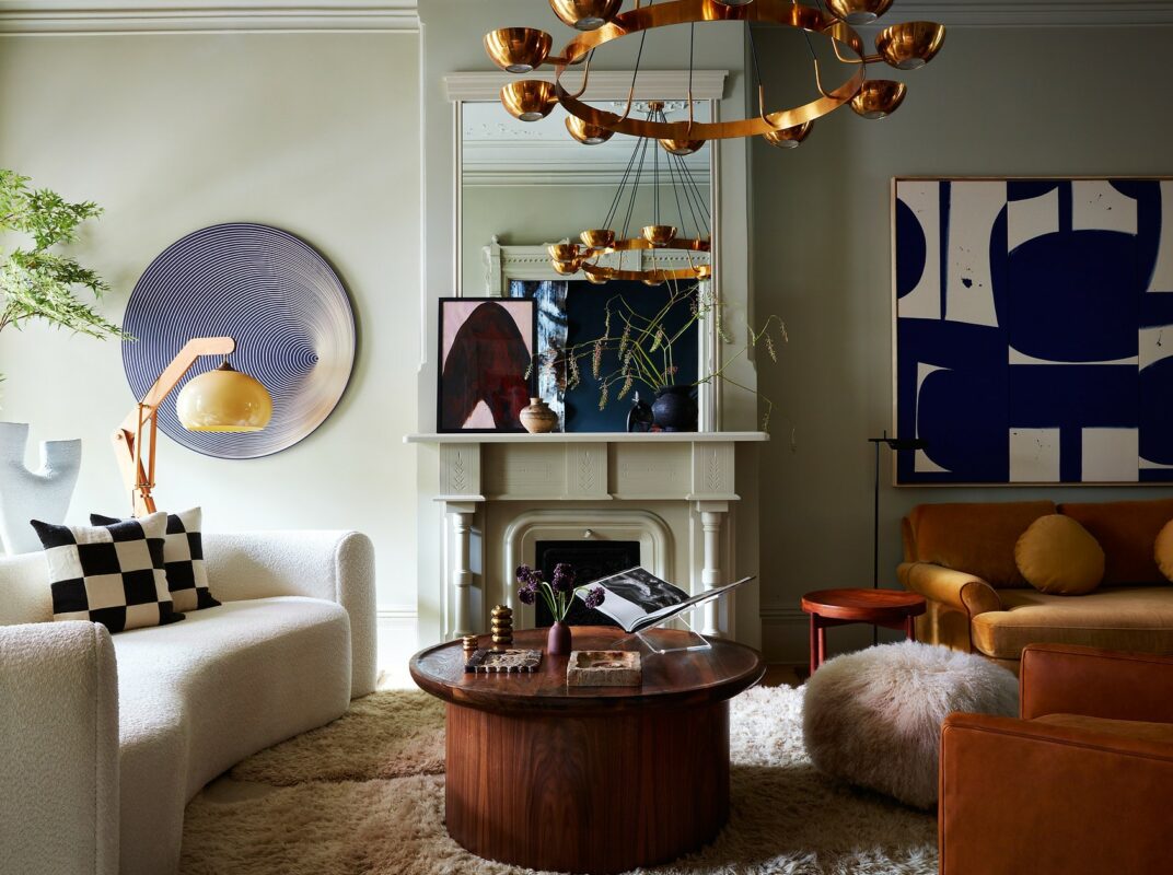 Un brownstone rénové à Brocklyn - salon et pièce à vivre