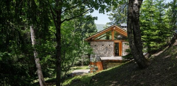 Le refuge montagnard de l’architecte Charlotte Perriand 