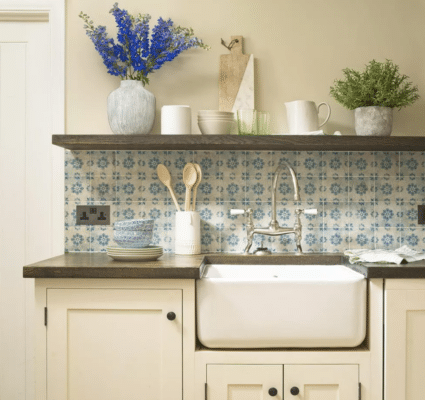 Crédence cuisine - carrelage à motifs