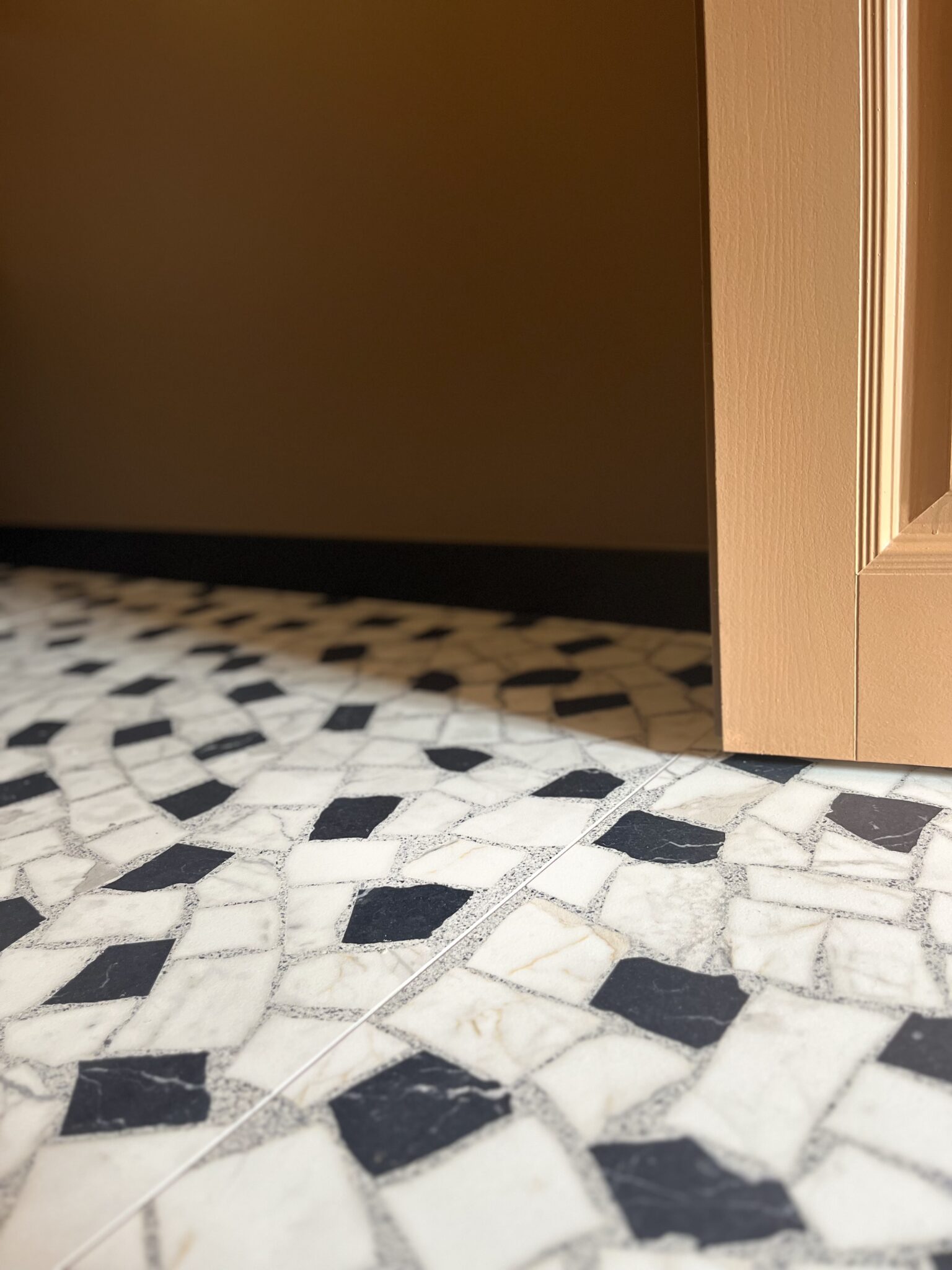 hantier-finis-renovation-salle-de-bain-moniseur-peinture