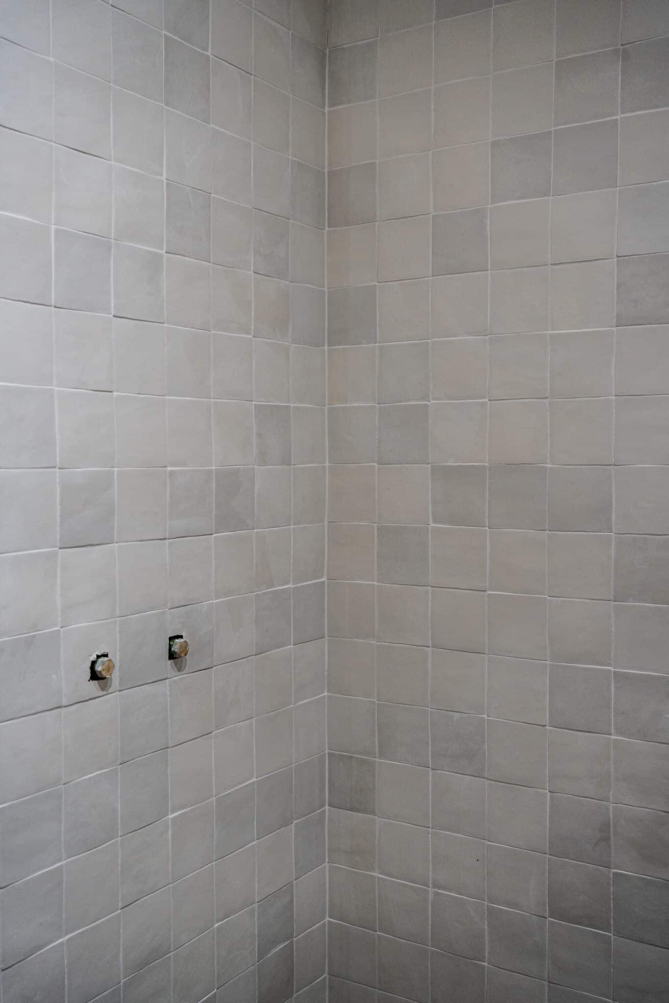carrelage dans salle de bain